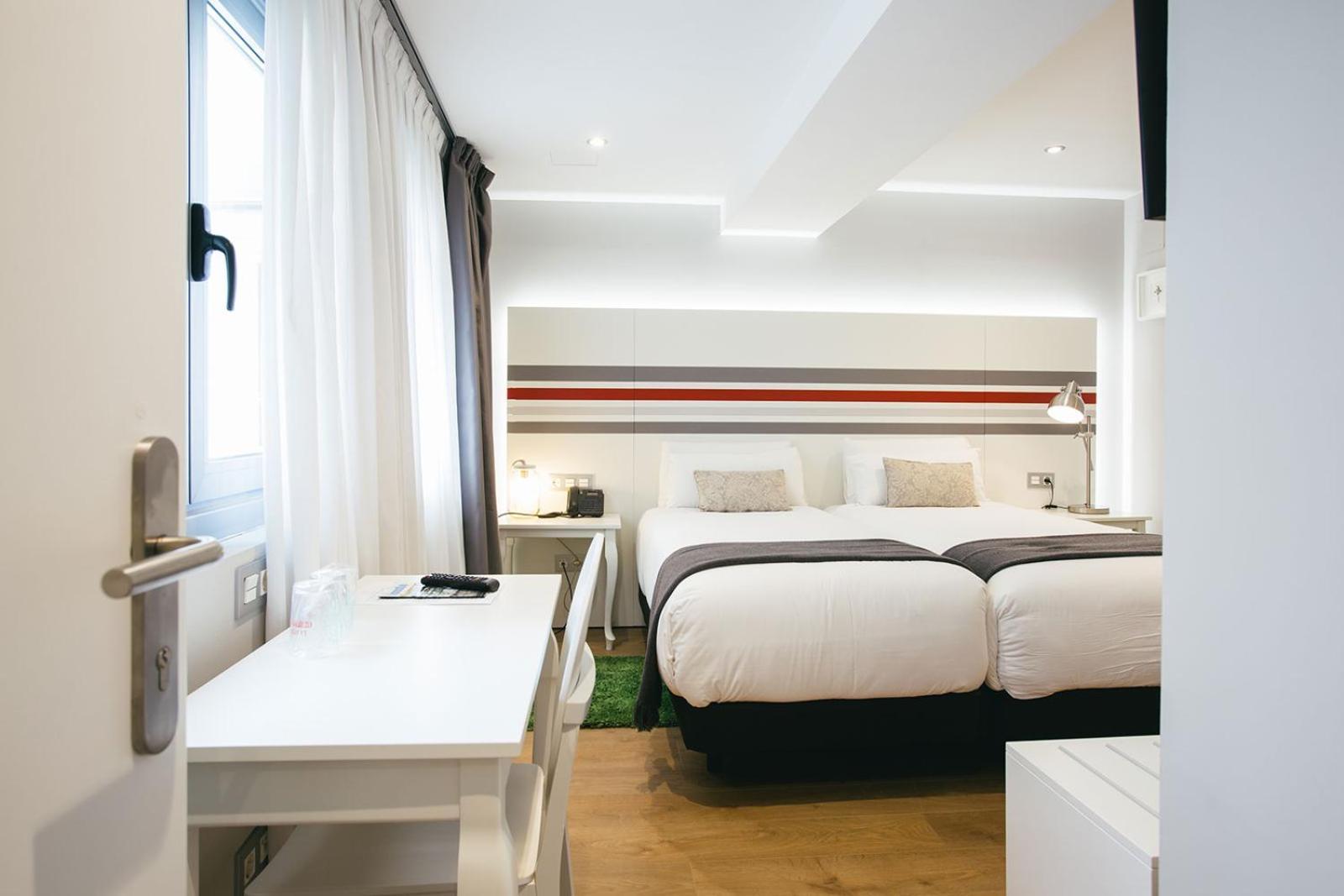 Legazpi Doce & 3*